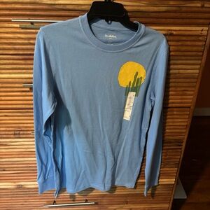 Goodfellow & Co Light Blue Long Sleeve Tee with Yellow Graphic